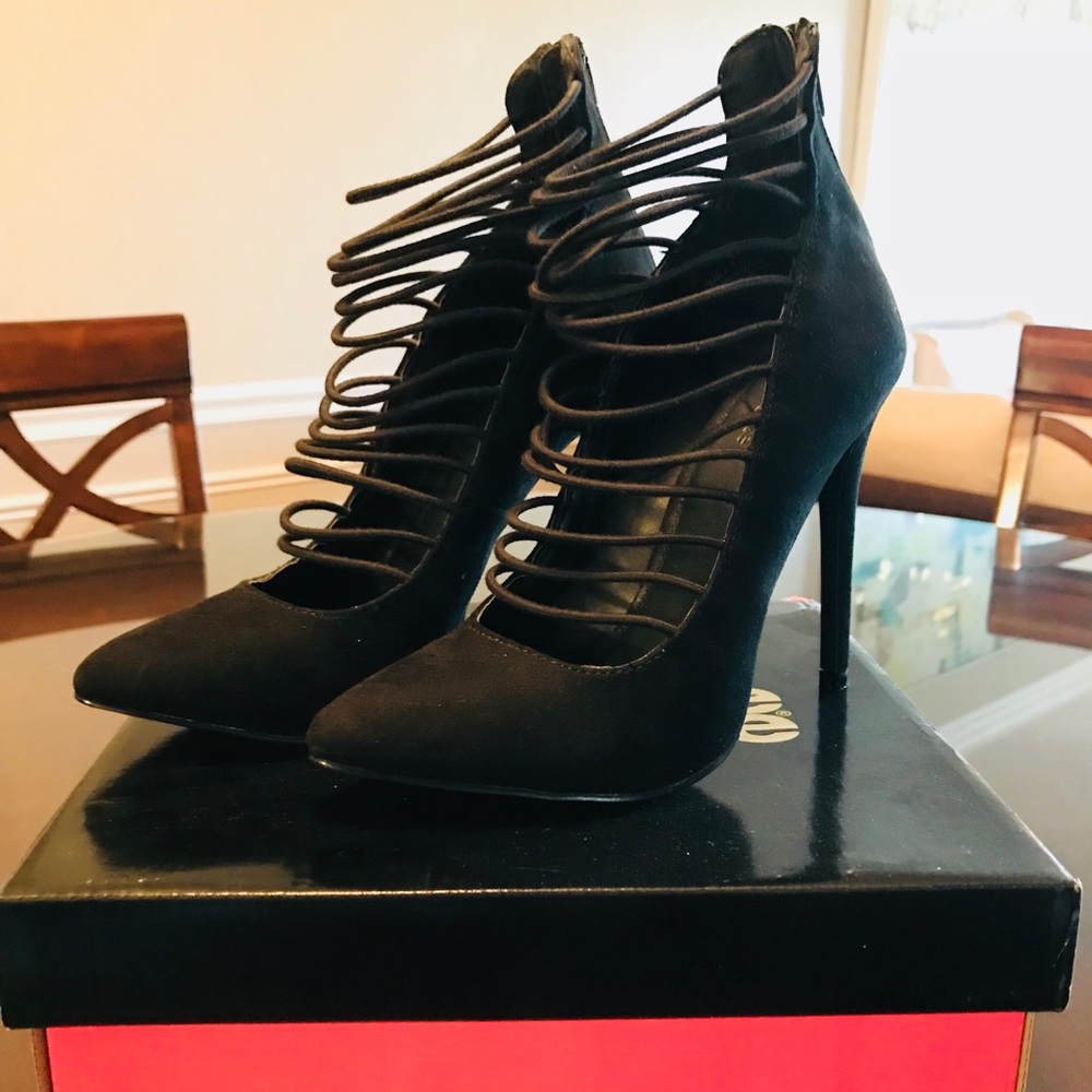 ⛔️SOLD⛔️ Sexy Stiletto Heels